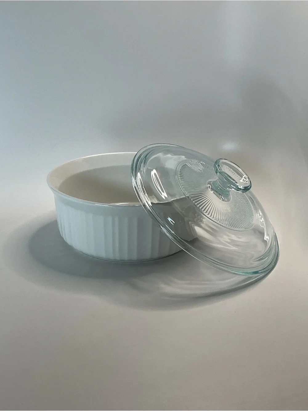 CorningWare French White 1.5 Qt Round Covered Casserole Dish with Glass Lid